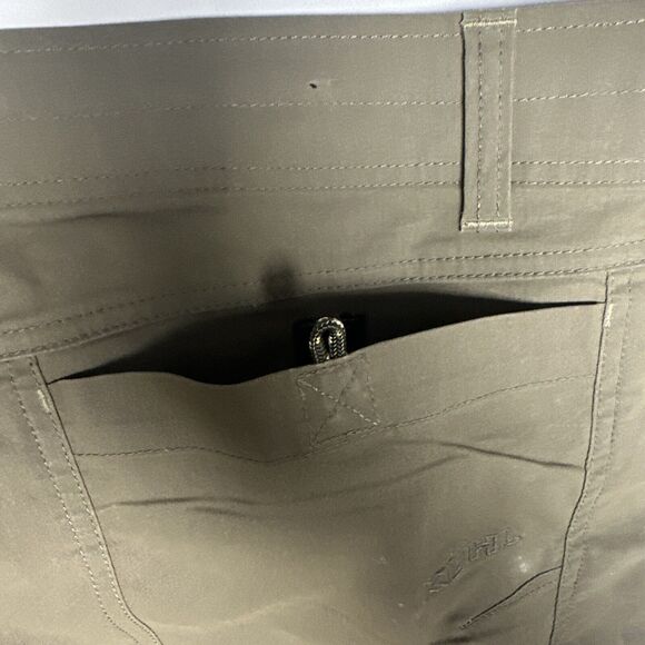 Kuhl Ramblr 10" Inseam Green Cargo Shorts Size 40 Hiking Camp Outdoor Utility - Picture 8 of 16